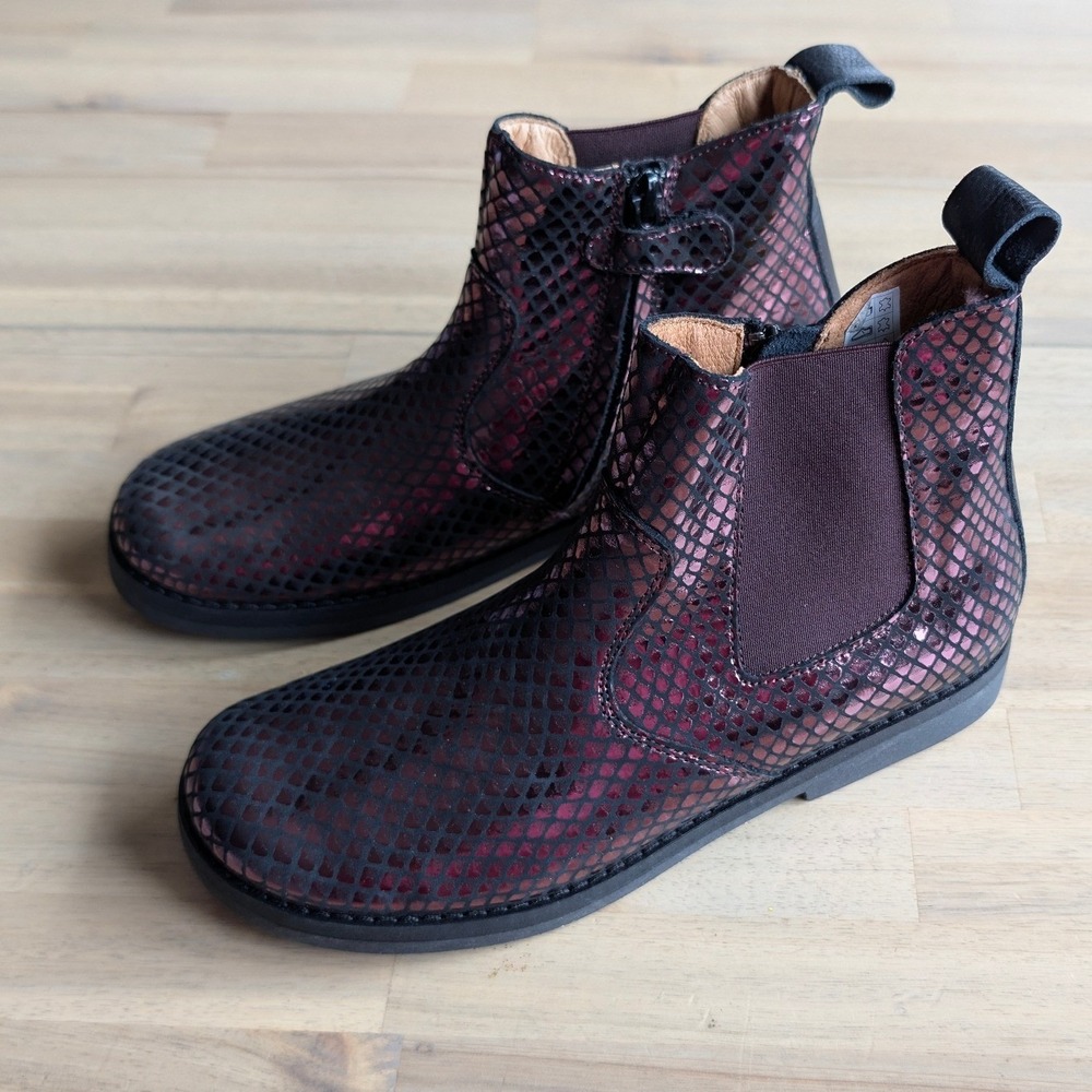 Froddo Girls Metallic Snake Embossed Chelsea Boots Side Zip Size 35 US 3-4 Youth